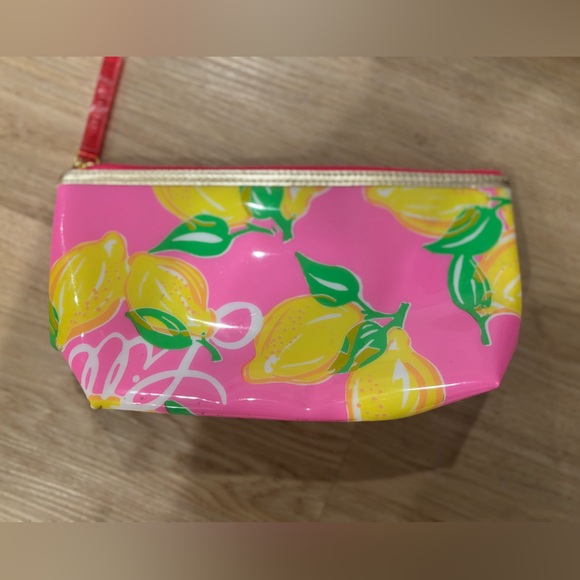 Lilly Pulitzer x Estee Lauder Makeup Bag - Perfect Condition - Picture 3 of 4